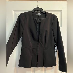 Women’s Black Apt 9 “The Torie” Suit Jacket Size 10 New w/tags.